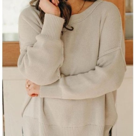 Carly Jean Los Angeles Sweaters - cynthia sweater